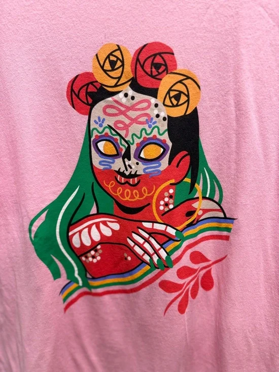DIA Pacheco x Golden Hour Graphic Tee NWT Pink Sugar Skull Artist Collab - Picture 9 of 9